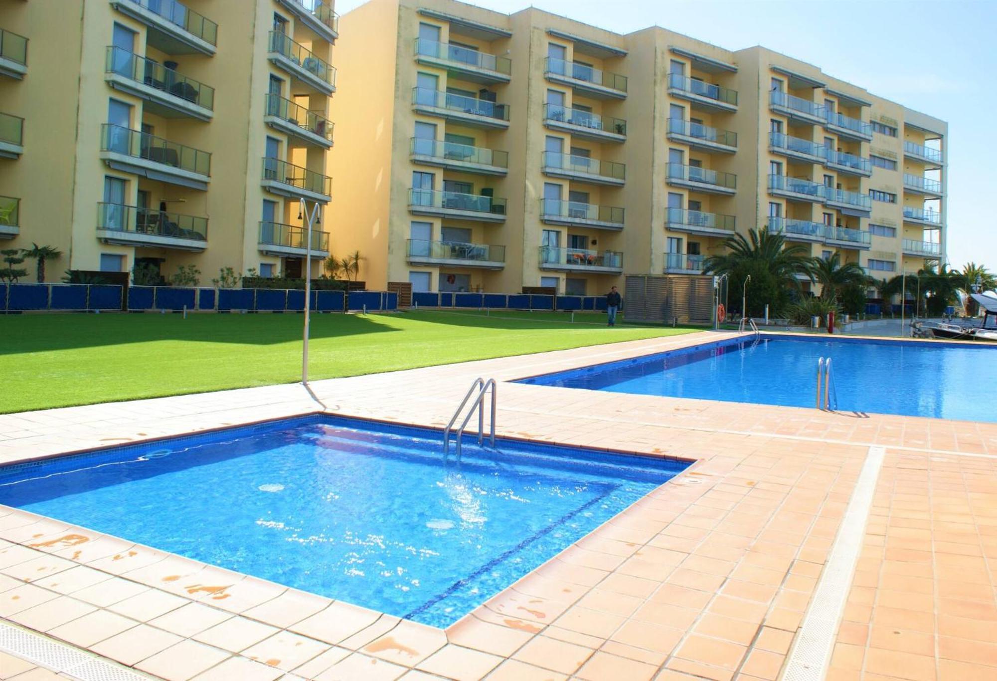 Precioso Piso Con Vista Al Canal Y Piscina En Roses Av-69 ภายนอก รูปภาพ