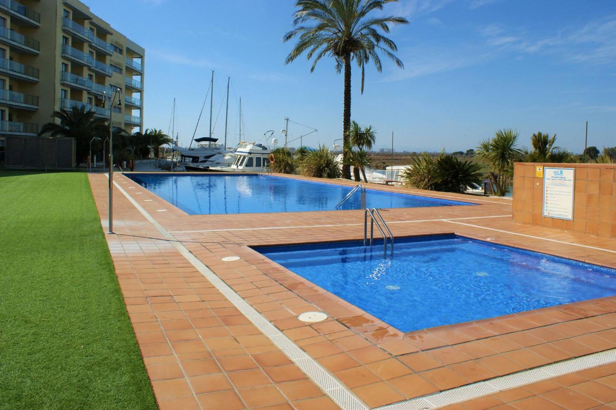 Precioso Piso Con Vista Al Canal Y Piscina En Roses Av-69 ภายนอก รูปภาพ
